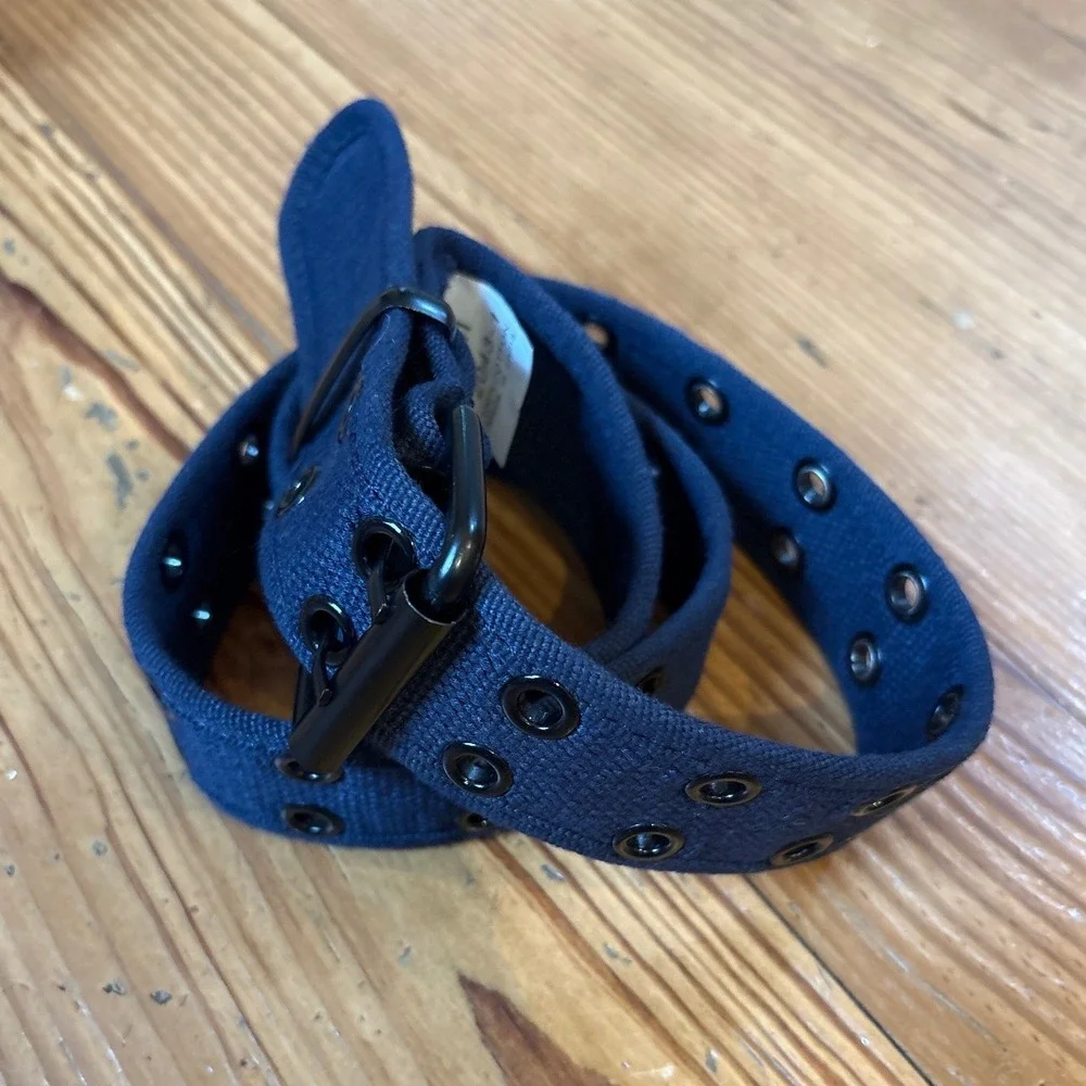 Unbranded Double‎ Grommet Belt Women Navy Blue Good Canvas Utility SIZE M